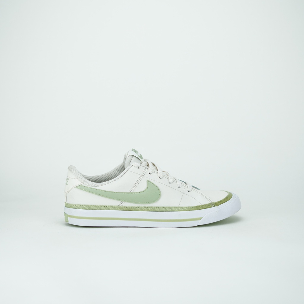 NIKE COURT LEGACY