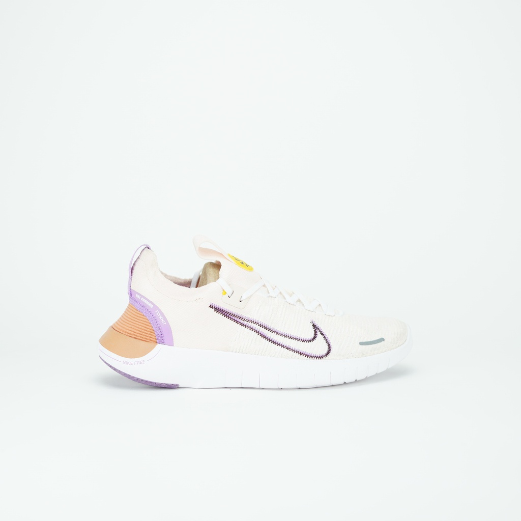 NIKE FREE RN