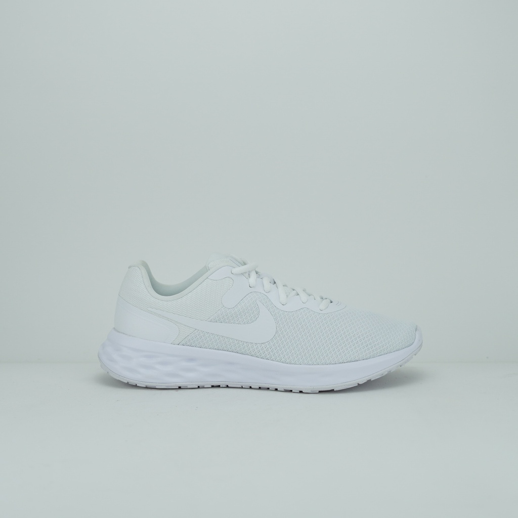 NIKE REVOLUTION 6