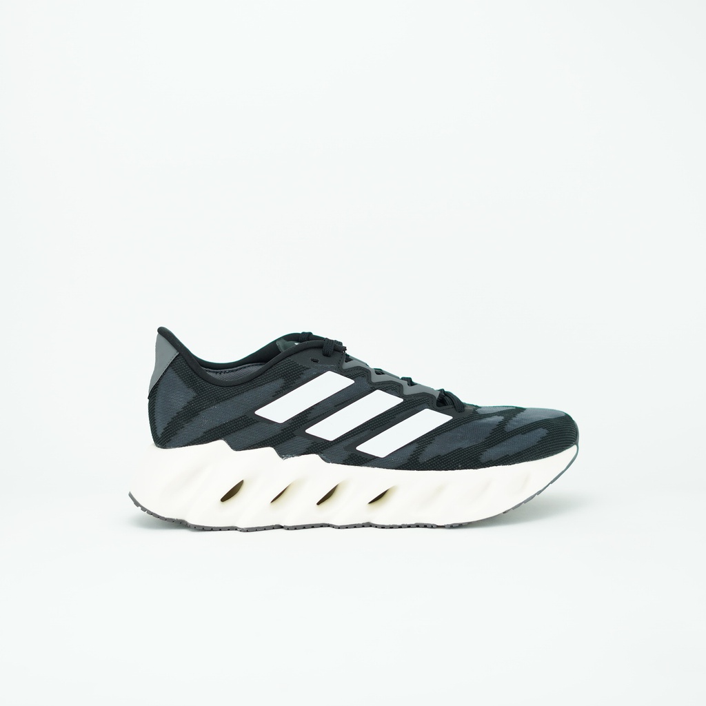 ADIDAS SWITCH FWD