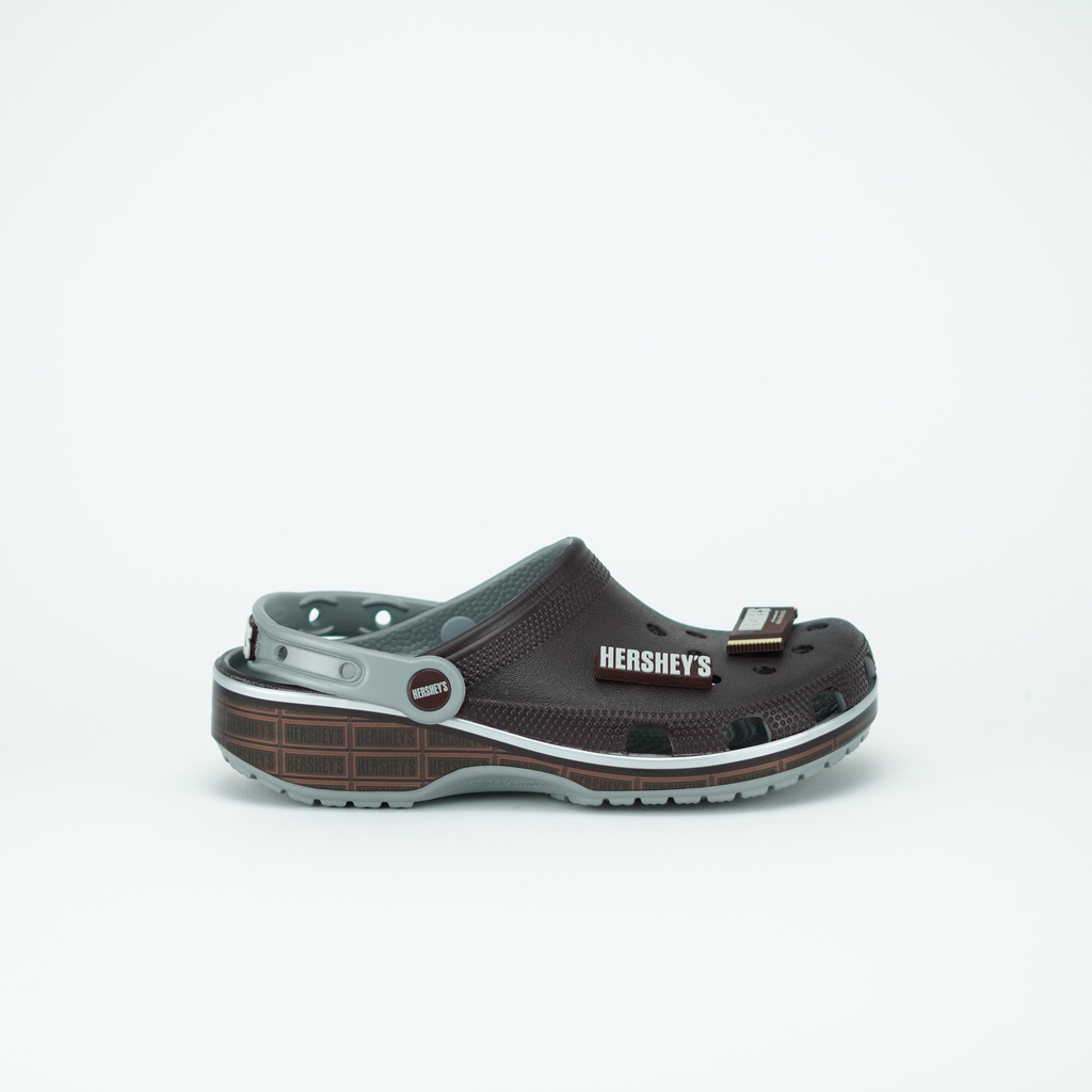 CROCS HERSHEYS CLASSIC CLOG
