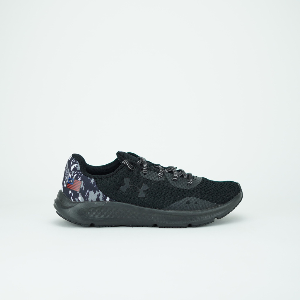 UNDER ARMOUR CHARGED PURSUIT