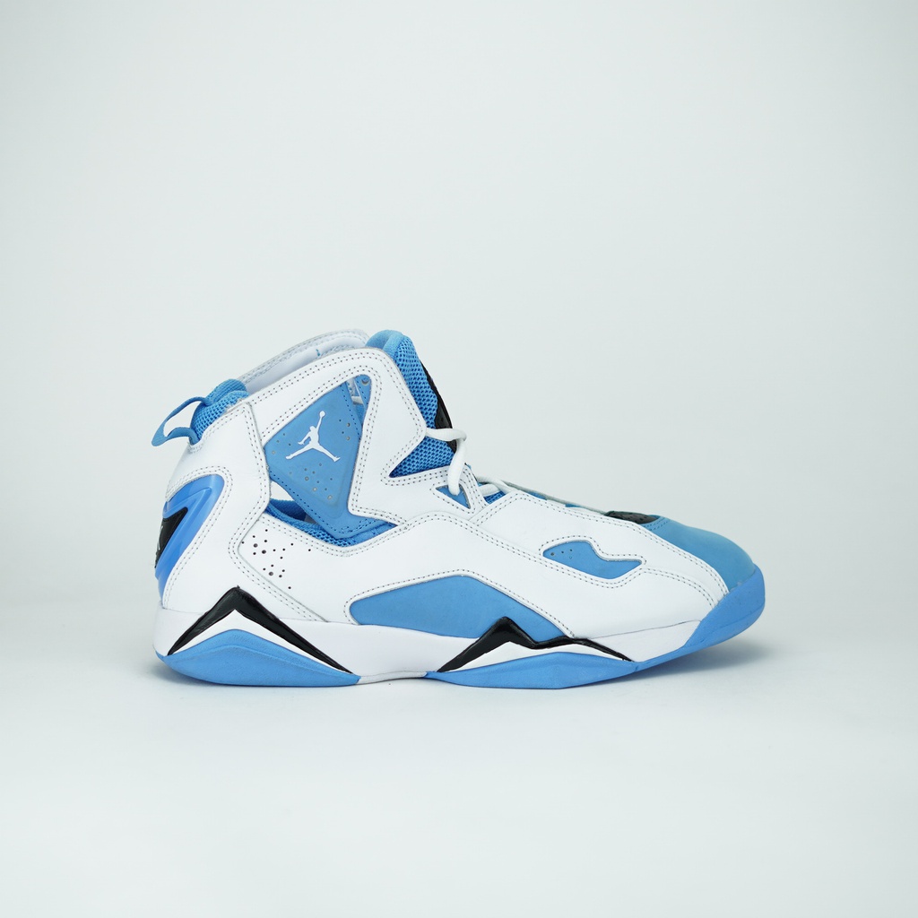 JORDAN TRUE FLIGTH