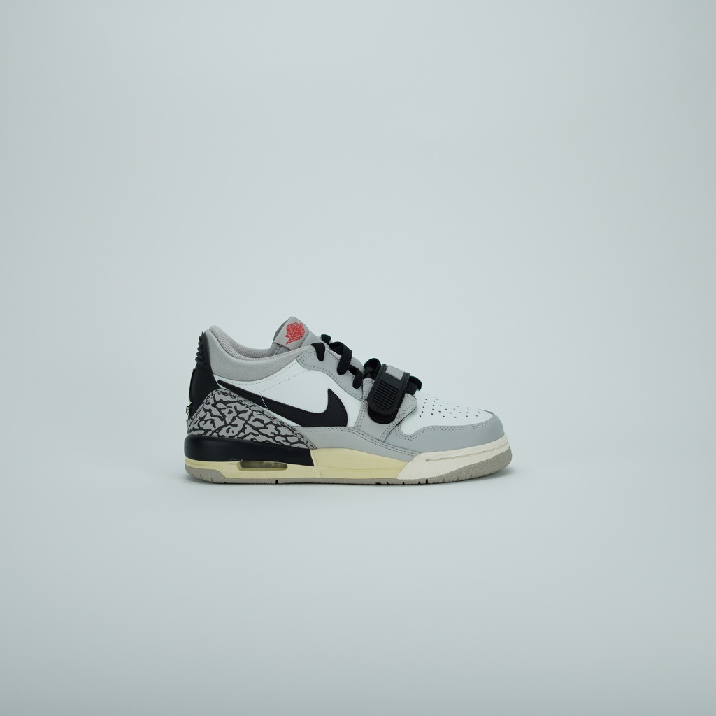 NIKE AIR JORDAN LEGACY 312 LOW (GS)