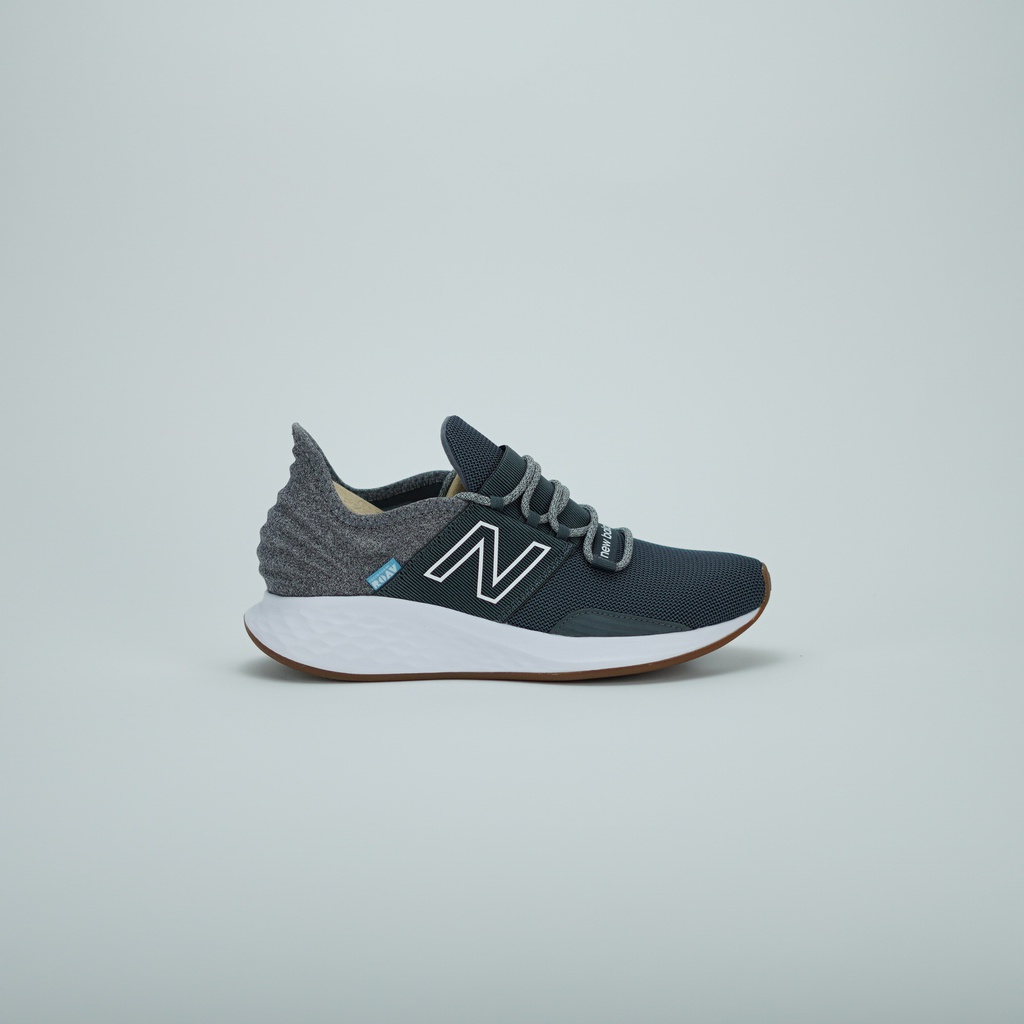 NEW BALANCE ROAV