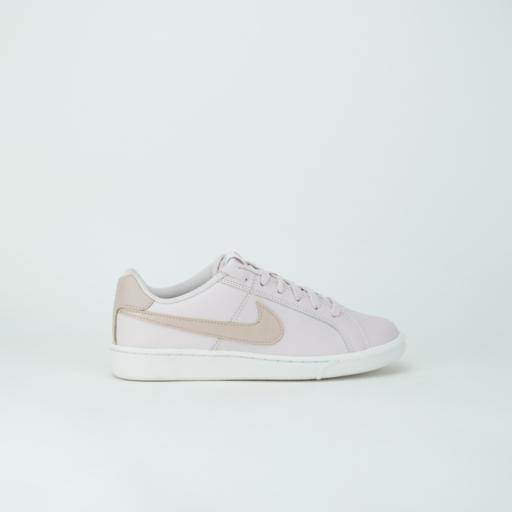 NIKE COURT ROYALE
