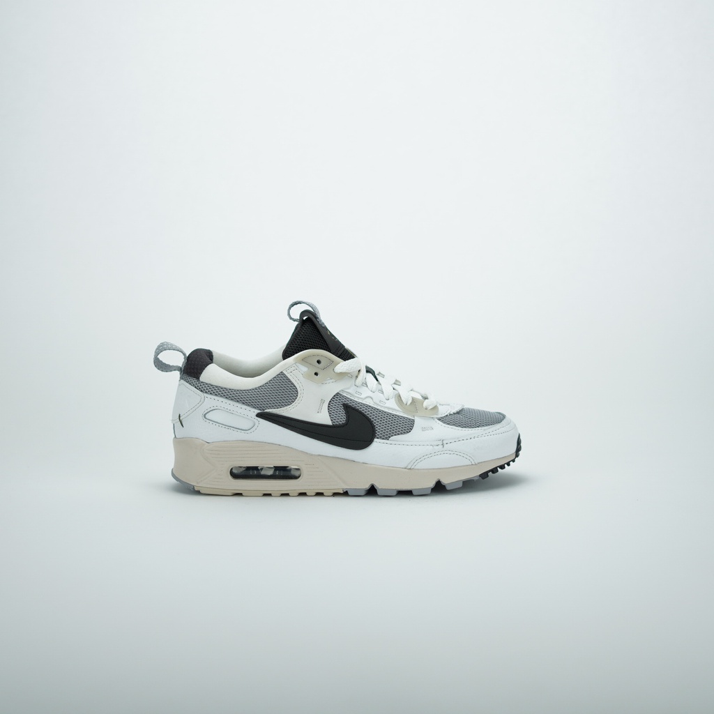 NIKE AIR MAX 90 FUTURA