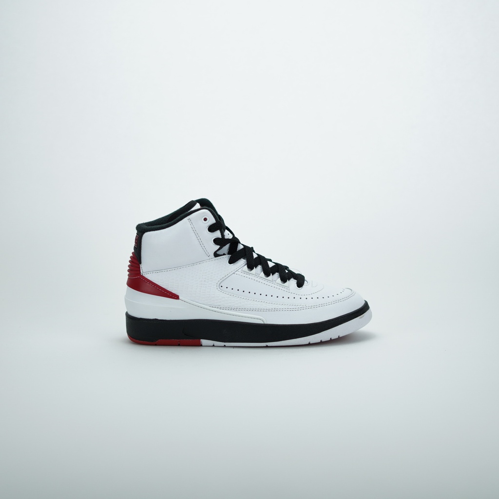 JORDAN RETRO 2 OG CHICAGO