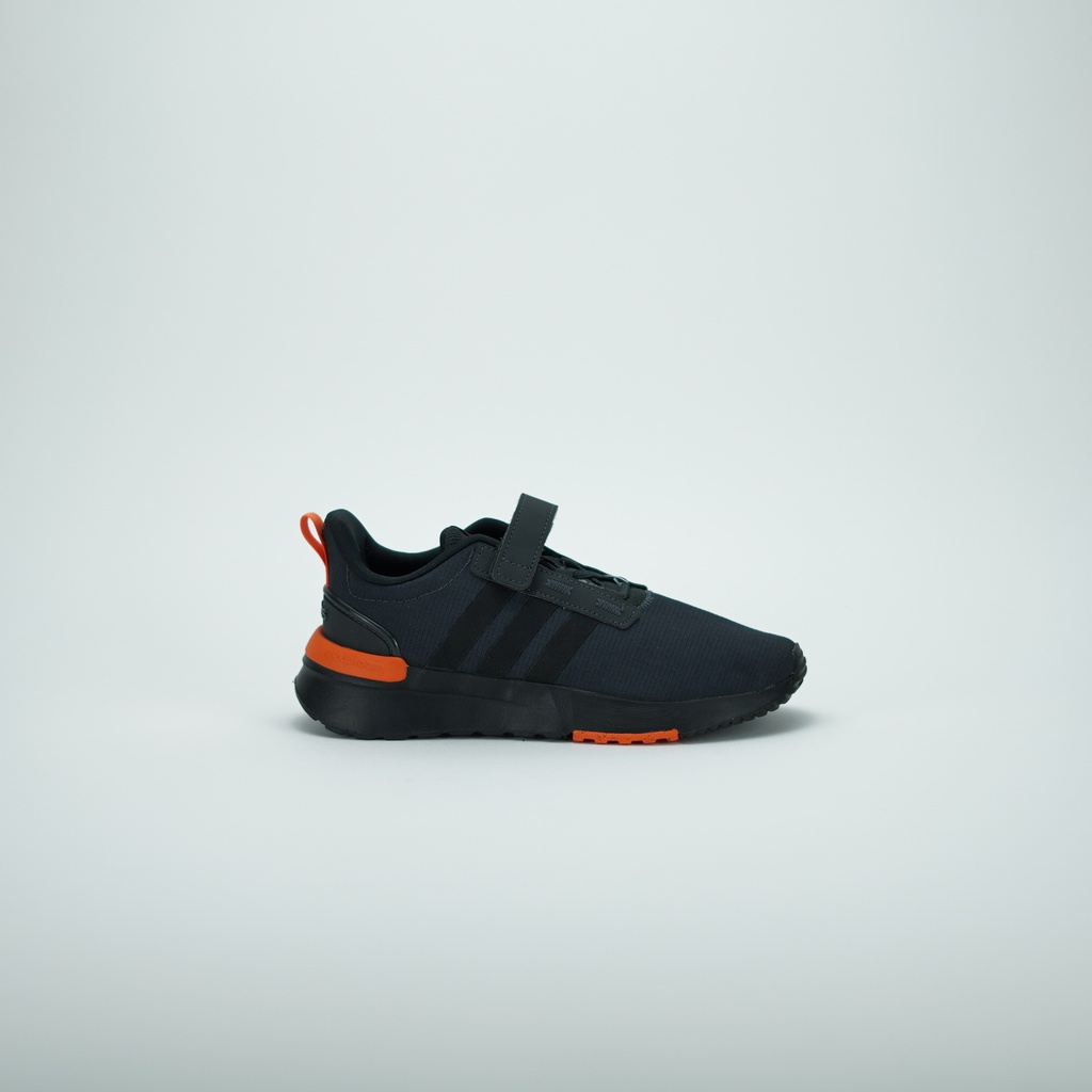 ADIDAS RACER TR21