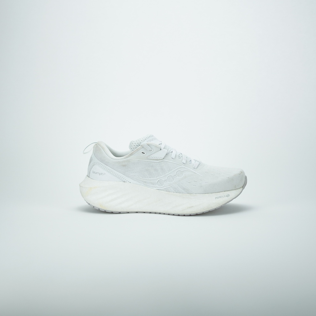 SAUCONY TRIUMPH 22