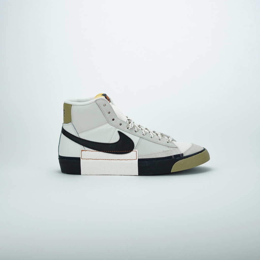 NIKE BLAZER MID PRO CLUB