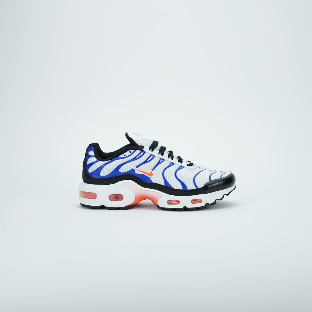 NIKE AIR MAX PLUS