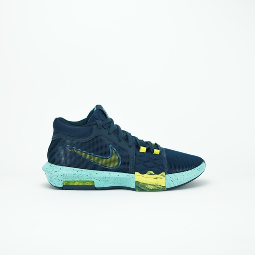 [FB2239-402] NIKE LEBRON WITNESS 8