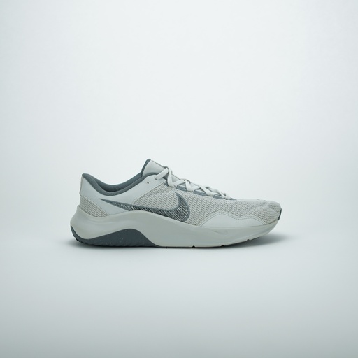 [DM1120-005] NIKE LEGEND ESSENTIAL