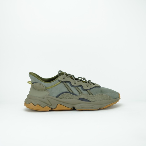 [EE6461] ADIDAS OZWEEGO