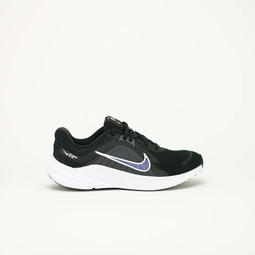 NIKE QUEST 5