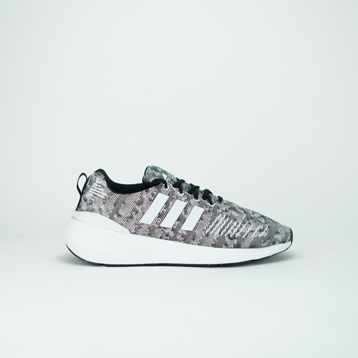 [GZ1554] ADIDAS SWIFT RUN 22