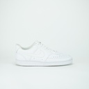 NIKE COURT VISION