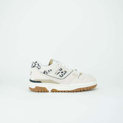 NEW BALANCE 550