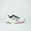 NEW BALANCE FUELCELL REBEL V3