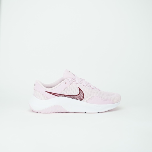 NIKE LEGEND ESSENTIAL 3