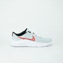 NIKE LEGEND ESSENTIAL 3