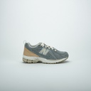 NEW BALANCE 1906F