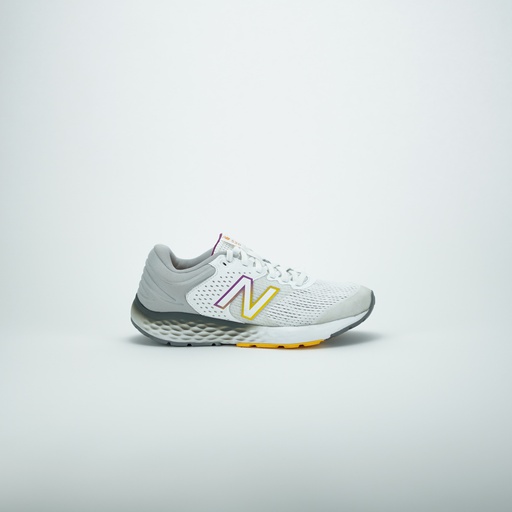 [W520RW7] NEW BALANCE 520