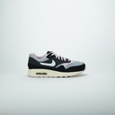 NIKE AIR MAX 1