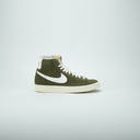 NIKE BLAZER MID 77