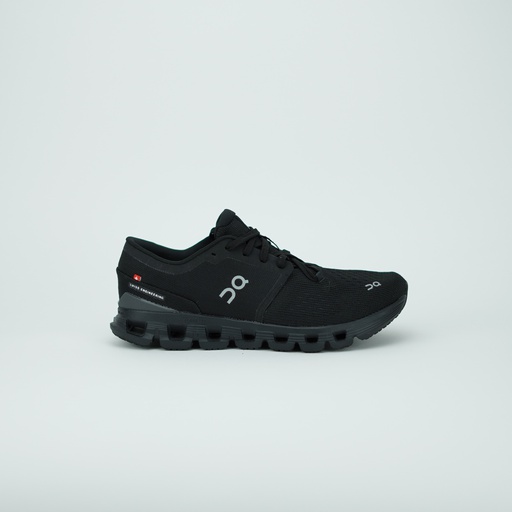 [3WE30070106] ON CLOUD X 4