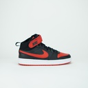 NIKE COURT BOROUGH MID 2