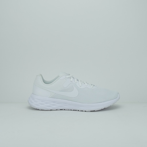 NIKE REVOLUTION 6