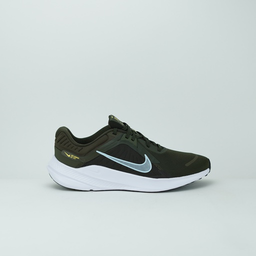 [DD0204-300] NIKE QUEST 5