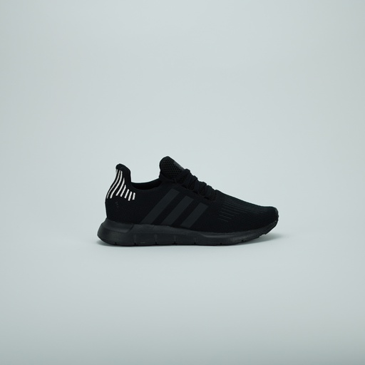 ADIDAS SWIFT RUN